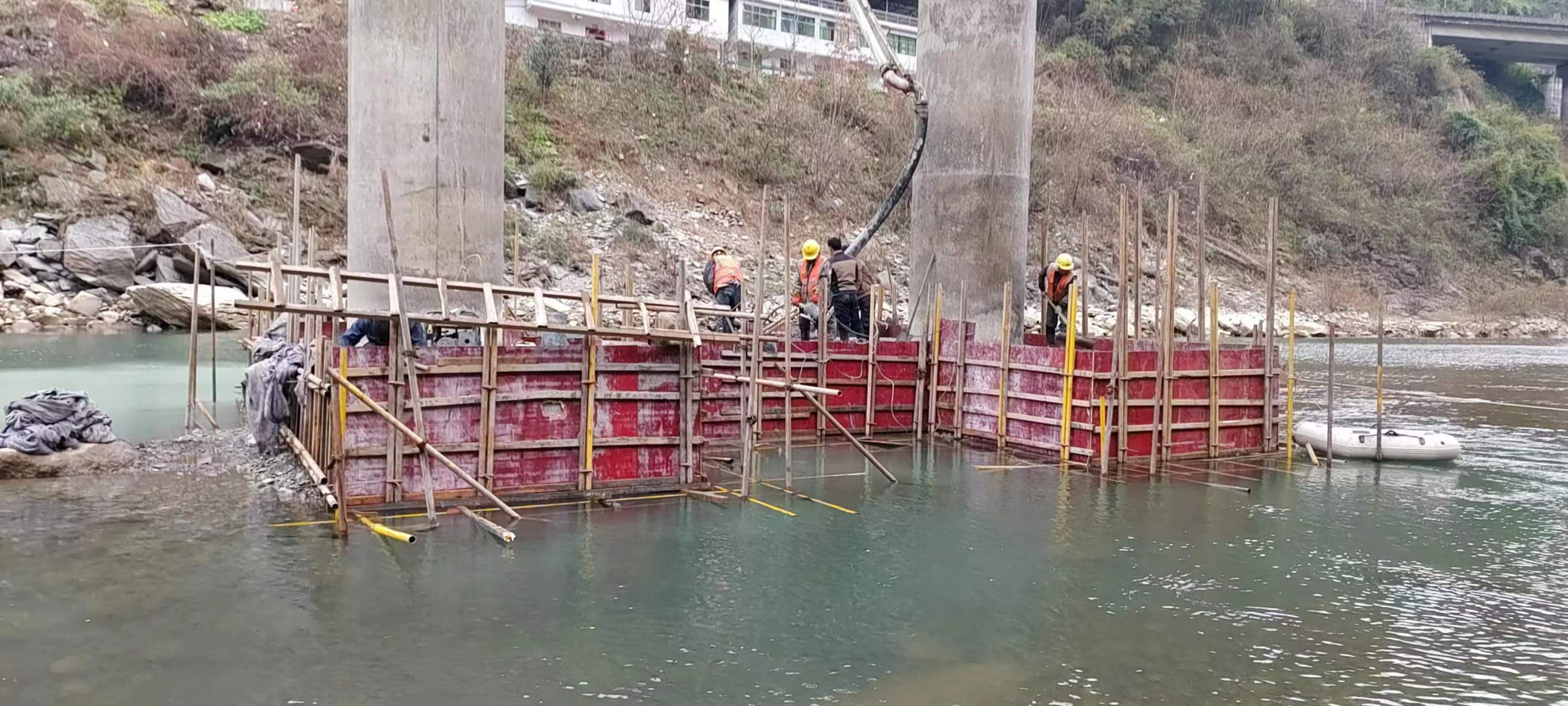 大理水利工程施工中堤坝渗漏原因以及防渗加固技术